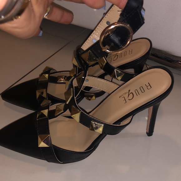 NWOT heels Valentino style with rock studs in gold color  size 9❤️ - Picture 2 of 4